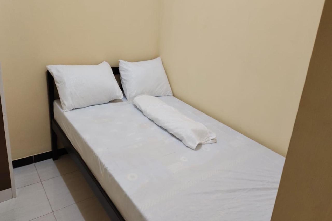 سورابايا Oyo 91209 Arjuna Residence Syariah Sby المظهر الخارجي الصورة